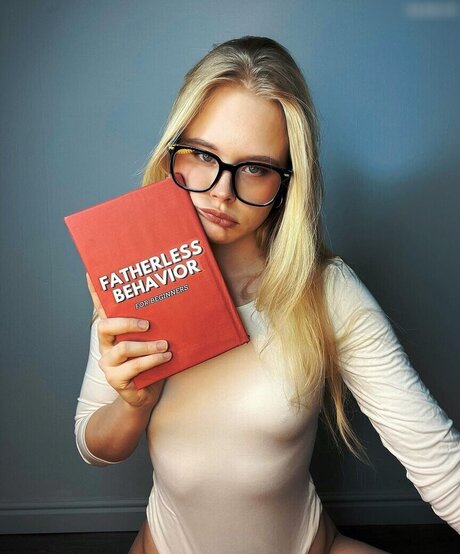 セックスガールズオンリーファンズ パーフェクト 写真
