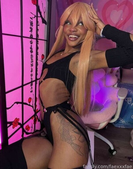 Faexxxfae 無料のポルノスター 写真