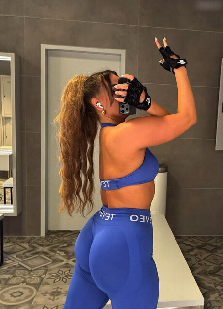 Jana Barca ヌードスター 写真