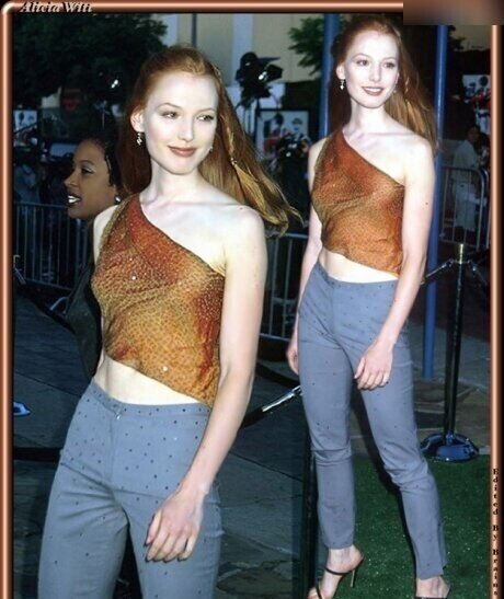 ロシアのアマチュアオンリーファンズ セックス 写真