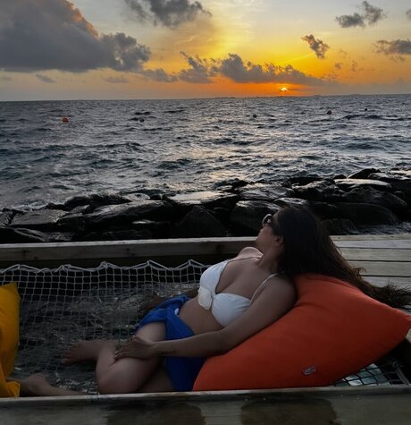 Kate Sharma xxxモデル ギャラリー