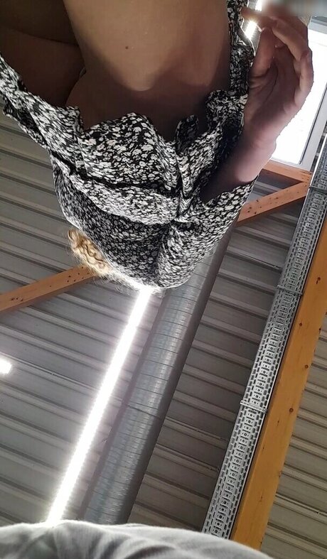 Upskirt Candids ポルノスター パーフェクト 写真