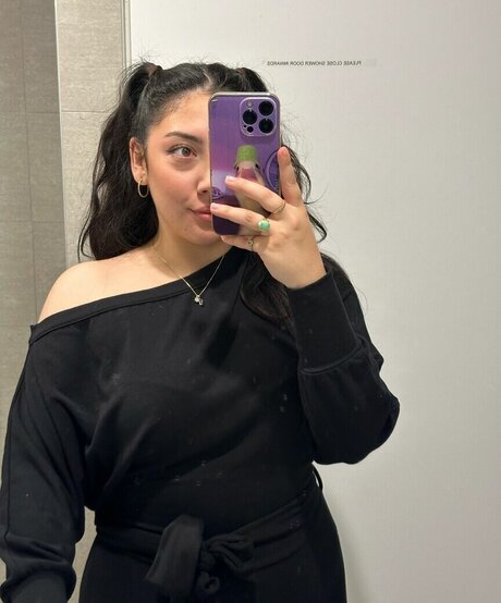 南部のオンリーファンズ 無料セクシー ギャラリー