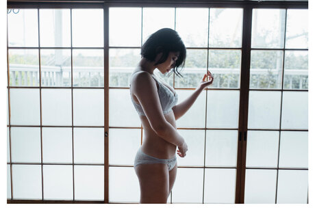Nozomi Ishihara 完璧なスター 写真
