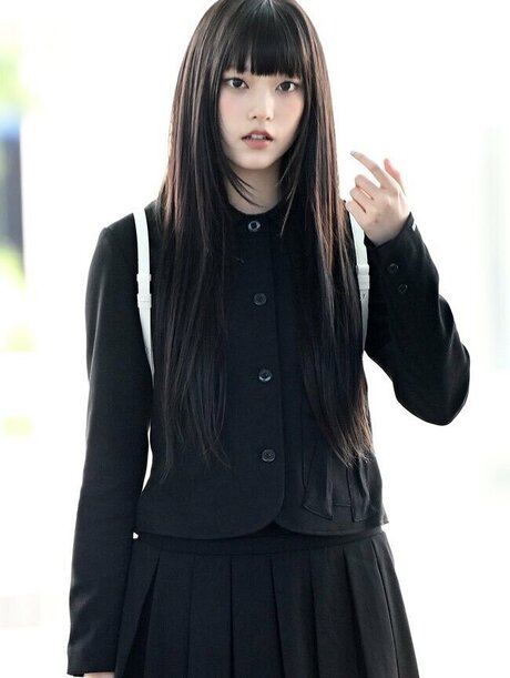 Haerin アート女優 写真