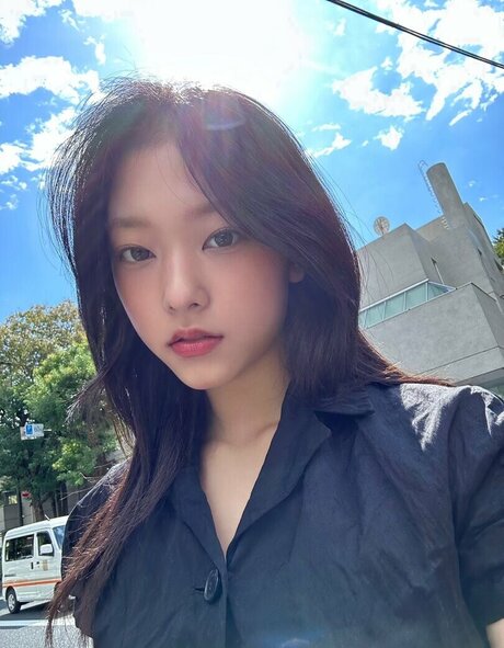 オンリーファンズでオナニーする 美しい ギャラリー