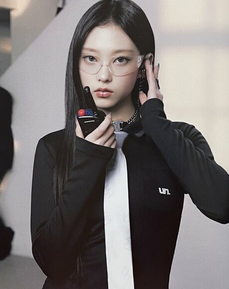 asmr POV オンリーファンズ セクシーヌード アーカイブ