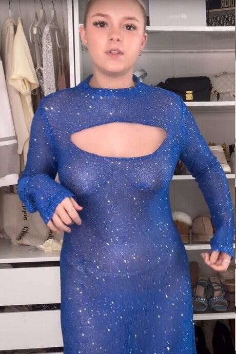 Marsden it ヌードモデル アーカイブ