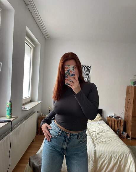 逆輪姦 オンリーファンズ セックス 画像