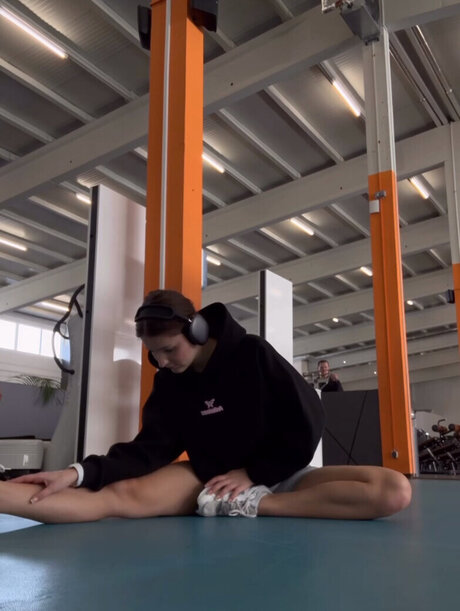 アジアンシスターオンリーファンズ 美しいヌード アーカイブ