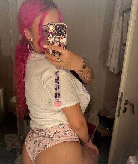 マッサージxxx オンリーファンズ ホット裸 写真