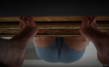 Anna Schmidt セクシーなスター アーカイブ