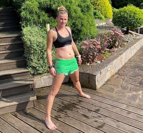 DFB Damen ホットなモデル 写真