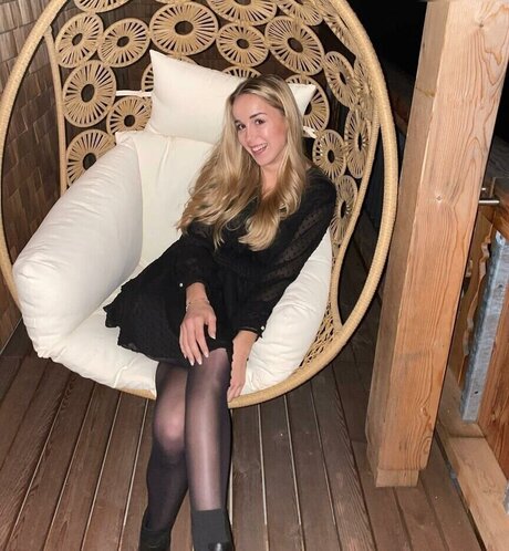 DFB Damen 美しいポルノスター ギャラリー