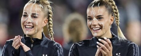 DFB Damen top profile image