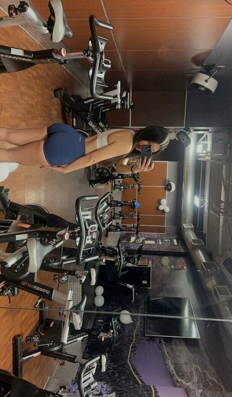 ビキニセックスオンリーファンズ セクシーヌード 写真