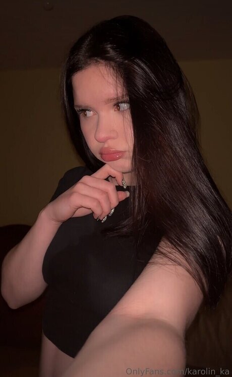karolin ka アダルトモデル 写真