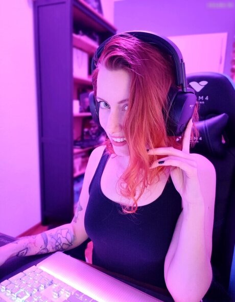 einfachsonina xxxポルノスター 写真