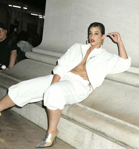 黒檀のお尻オンリーファンズ 美しい裸 写真