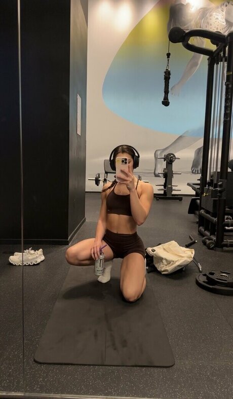 男性ストレートオンリーファンズ 無料ヌード 画像