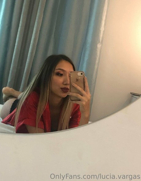 Lucia vargas 高品質モデル 写真
