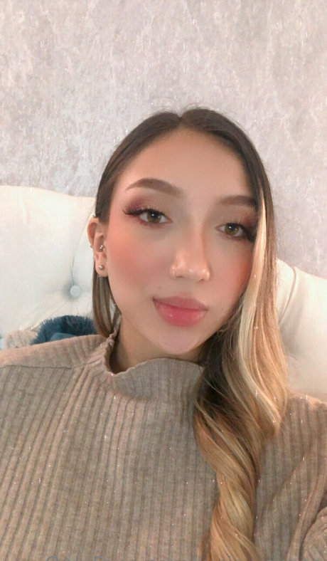 Lucia vargas ポルノスター パーフェクト 画像
