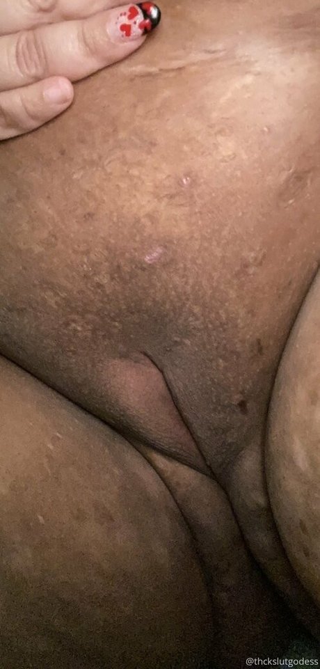 thckslutgoddess エロティックなスター 写真