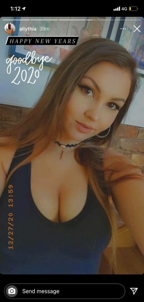 セクシーなアジア人オンリーファンズ ホットxxx 写真