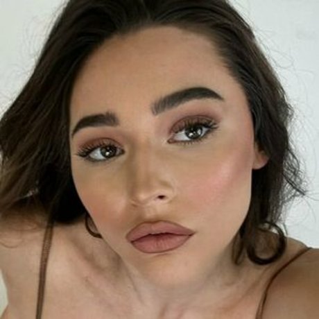 Lauren Higgs 完璧なモデル 写真