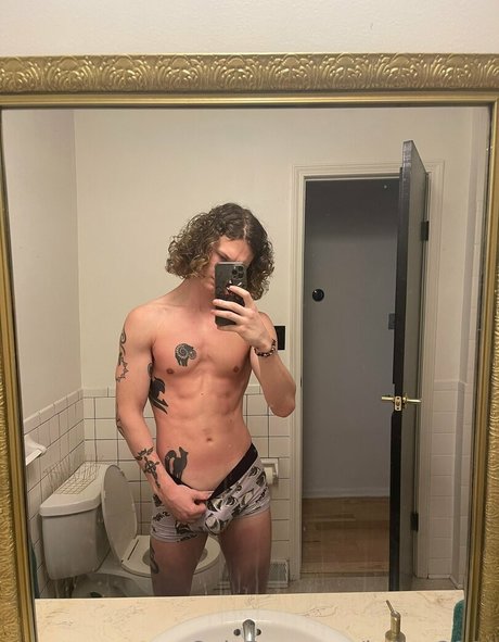 BBWトランスオンリーファンズ ホットセクシー 写真