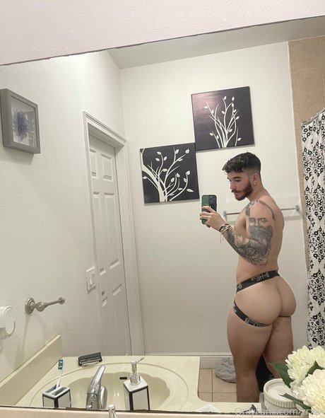 rrxivi セクシーなスター 写真
