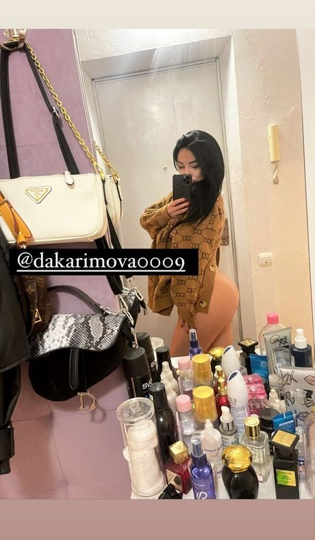 Zhansaya Dakarimova ポルノスター 画像