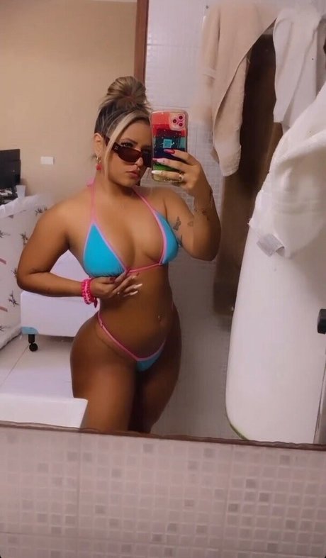 Mykaele Maylane セックスモデル 写真