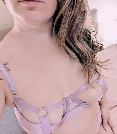 ms heidi 女優 写真