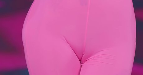 カッククイーンオンリーファンズ 無料セクシー 写真