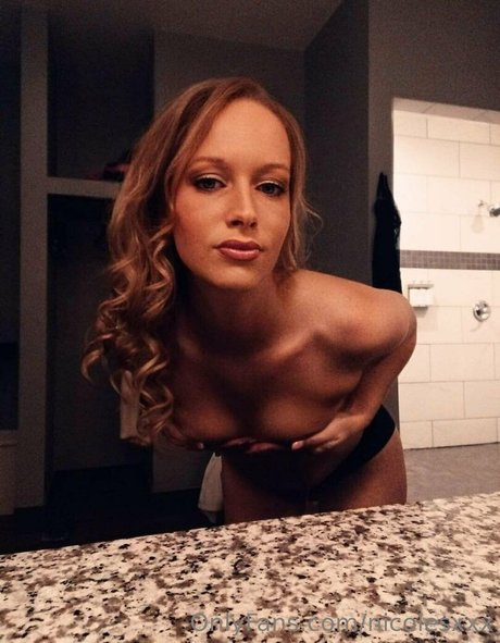 nicolesxxx トップ女優 画像