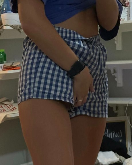 曲線美のラテン系オンリーファンズ 無料セックス 写真