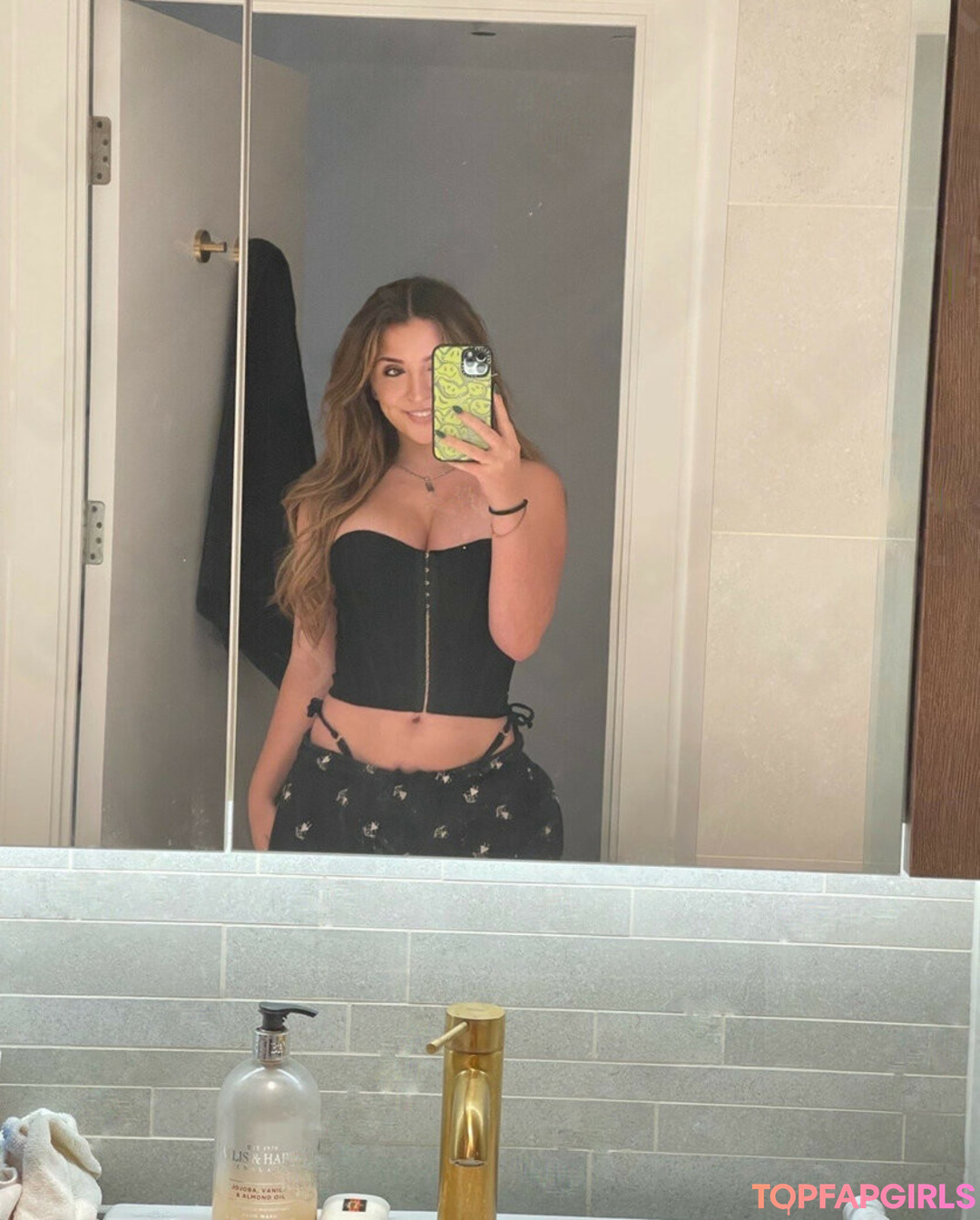 BambinoBecky ポルノスター 写真