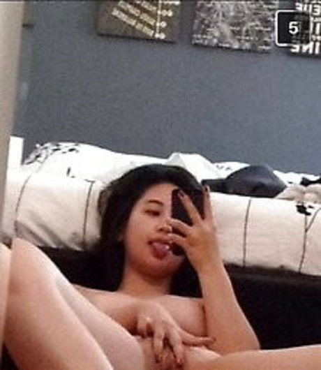 ボールオンリーファン ポルノグラフィック 写真