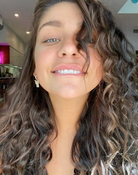 Andrea Russett セックスポルノスター 写真