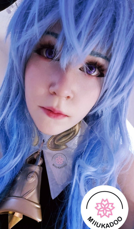 美しいラテン系オンリーファンズ アダルト 画像