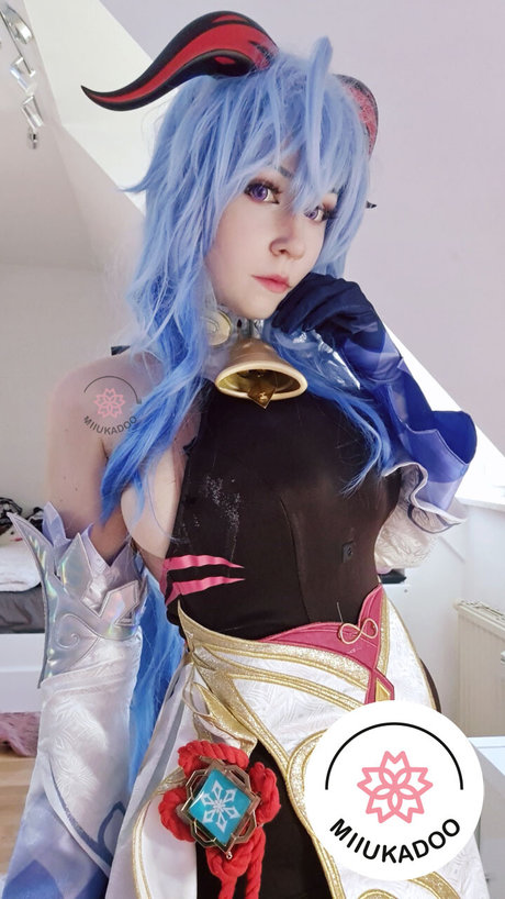 Miukadoo ポルノスター 高品質 写真