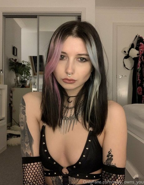 Rubyhexx ヌードモデル 写真