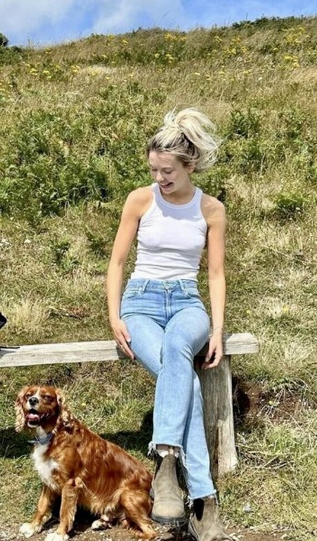 Georgia Toffolo セックス女優 写真
