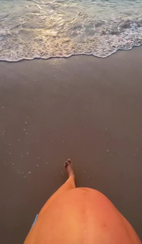 ママオンリーファン エロチック 画像