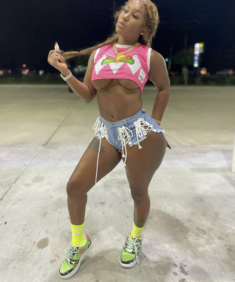 パパ ゲイ オンリーファンズ ホットヌード 写真