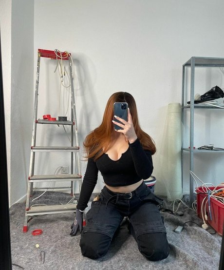 Azubi kim エロティック女優 写真