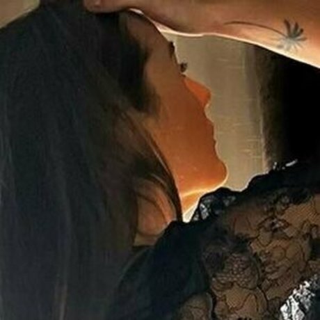 vikikeepu セクシーモデル 写真