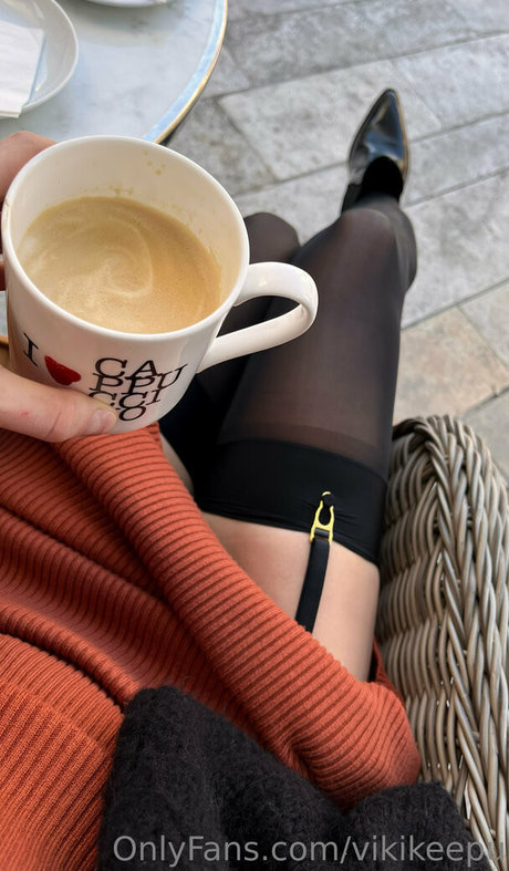 vikikeepu 最高のモデル ギャラリー