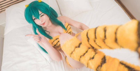 アマチュア3P オンリーファンズ 美しい裸 ギャラリー